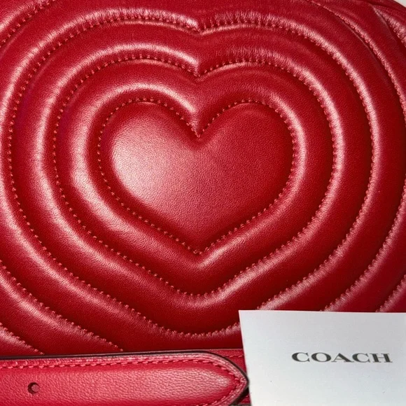 New RARE COACH Jes Crossbody Bag w/Puffy Heart Quilting Leather Gold Cherry Red - Picture 2 of 13